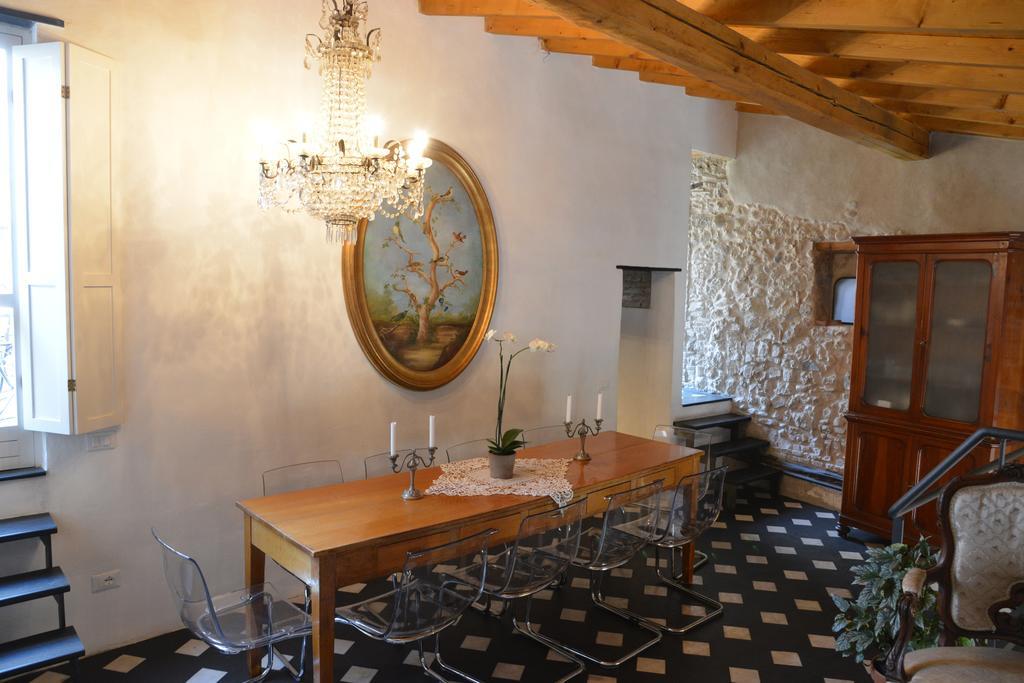 La Terrazza Di Vico Olivi B&B Ventimiglia Exterior foto